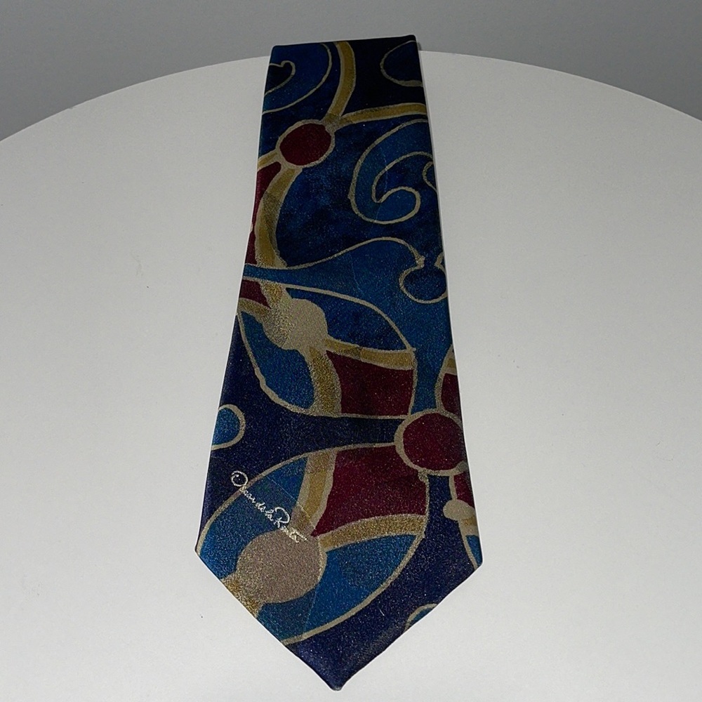 Oscar de la Renta vintage neck tie geometric